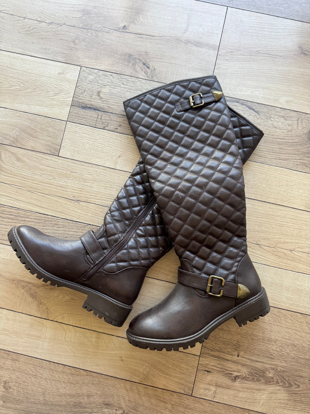 Homestead Quilted Riding Boots
