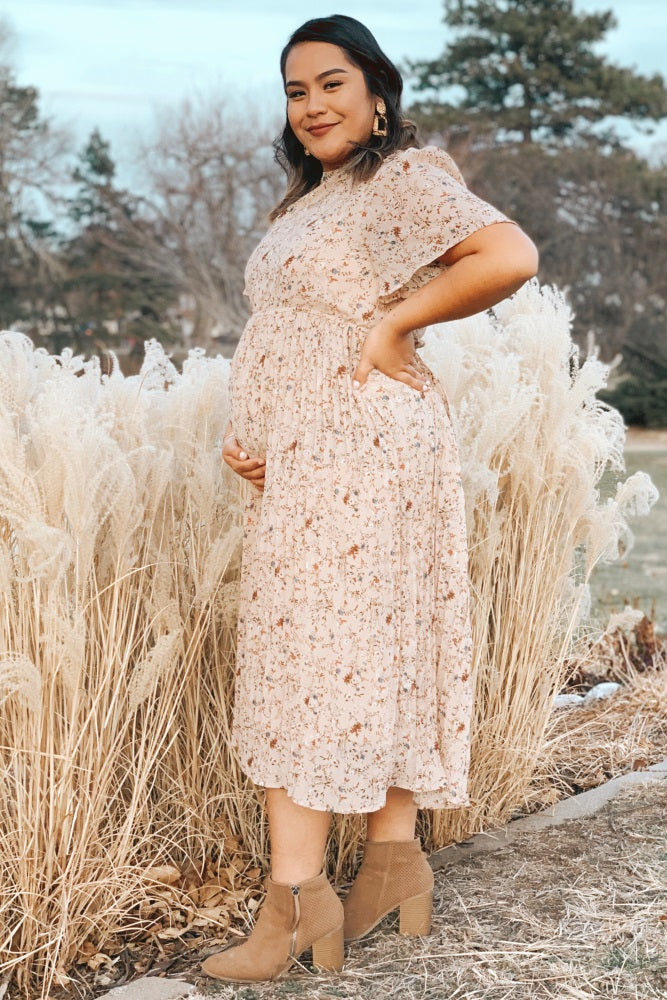 Beige Floral Pleated Short Sleeve Chiffon Maternity Midi Dress