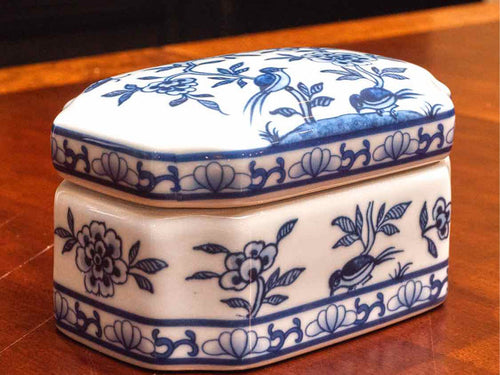 Blue & White Porcelain Box