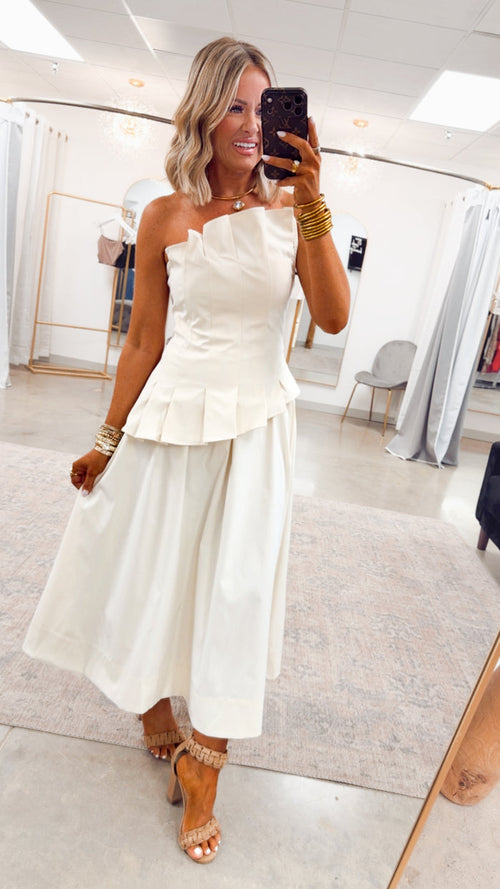 - FINAL SALE-The Verona Sculpted Midi Dress-Ecru