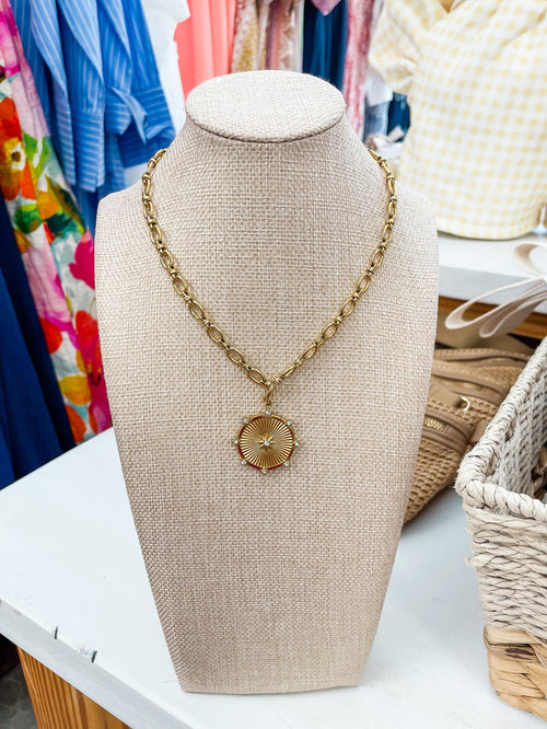 Solamour Necklace
